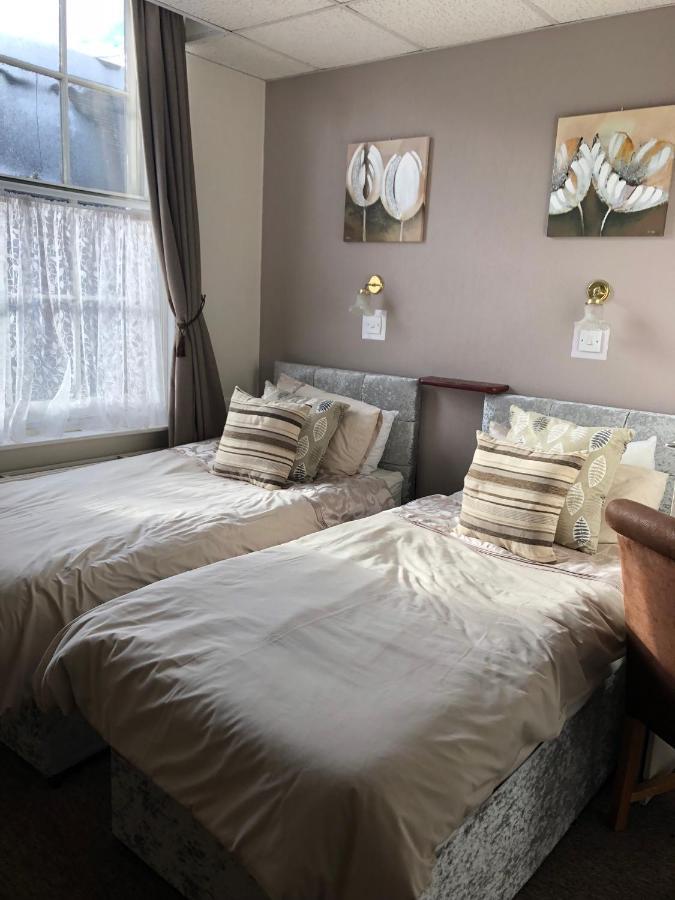 The Crown In Bed & Breakfast Fordingbridge Luaran gambar